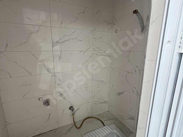 2 KATLI ALTI İŞ YERİ ÜSTÜ EV GARAJLI 3+1 K.MUTFAK MÜSTAKİL EV - Görsel 28