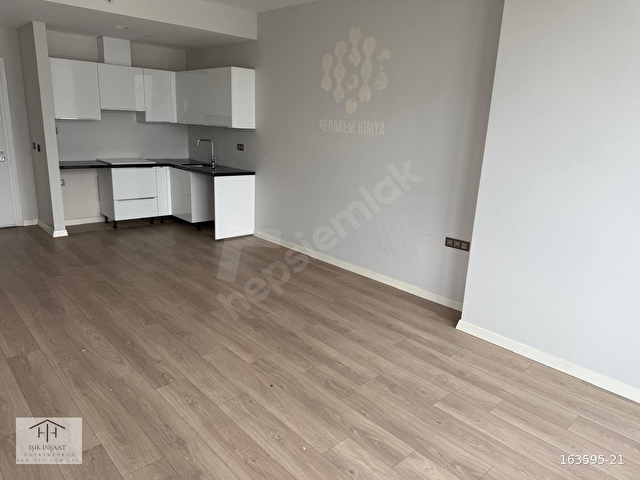 KARTAL MARMARA KULE DE 87 M2 GENİŞ BALKONLU 1+1 OFİS - Görsel 9