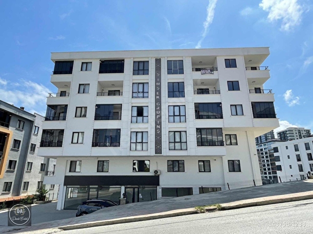 ATAKUM BALAÇTA BULVARA CEPHE LÜKS 3+1 SATILIK DAİRE!