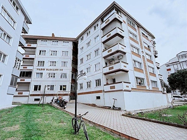 YILDIZ BLOKLARI ARA KAT 3+1 KİRALIK DAİRA ALTUĞ EMLAK
