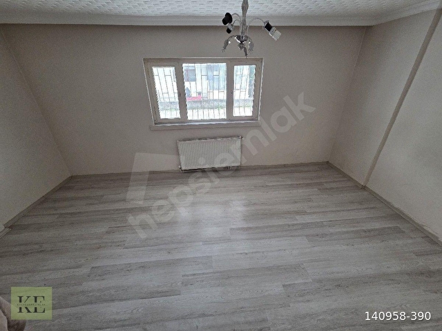 ANKARA SİNCAN MAREŞALDA 2+1 BAHÇE KATI SATILIK DAİRE - Görsel 5