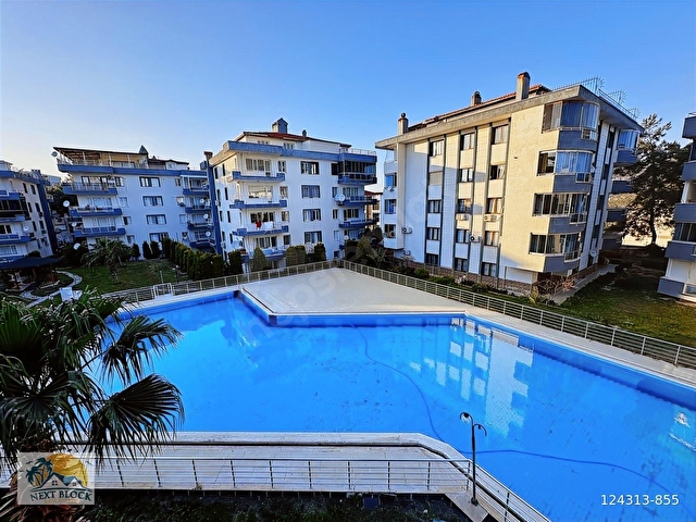 Kuşadası Şahan Sitesinde 3+1 Geniş ve Doğalgazlı Daire - Görsel 2