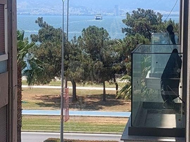 İzmir Bostanlı Yalı Trademark Yıllar Ap Satılık 2+1 100 m² Daire - Görsel 8