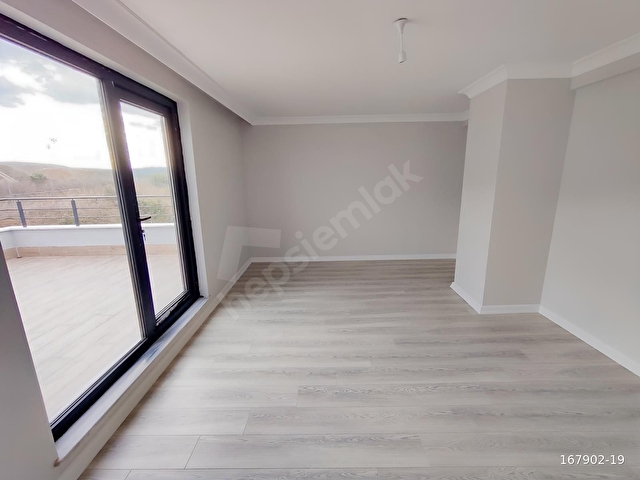 HİSARDA DENİZ MANZARALI SİTEİÇİ 7+1 SIFIR SATILIK DUBLEX DAİRE - Görsel 9