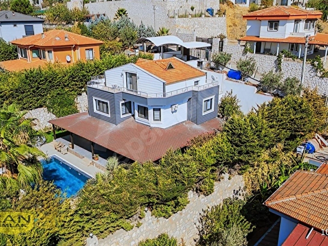 ULAMIŞ GÜZELÇİFTLİKTE MÜSTAKİL HAVUZLU 4+1 225 M2 SATILIK VİLLA - Görsel 25