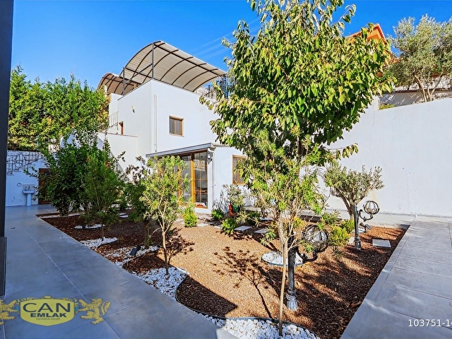 ULAMIŞ GÜZELÇİFTLİKTE MÜSTAKİL HAVUZLU 4+1 225 M2 SATILIK VİLLA - Görsel 14