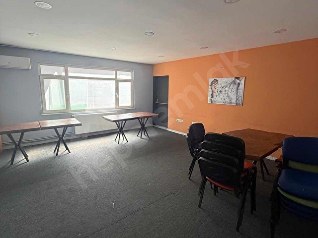 Halitağa Caddesinde 400 m² 3 Katlı Devren Kiralık - Görsel 9