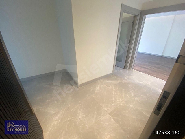 KEY HOUSETAN GÜLPARK SİTESİNDE KİRALIK 3+1 LUX DAİRE - Görsel 2