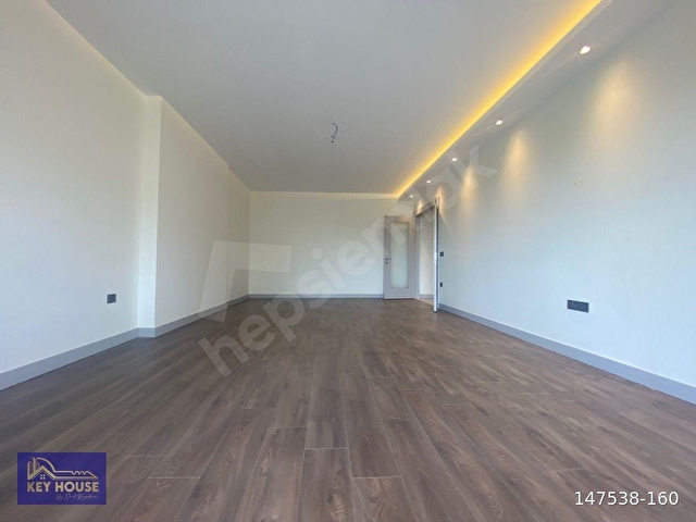 KEY HOUSETAN GÜLPARK SİTESİNDE KİRALIK 3+1 LUX DAİRE - Görsel 8