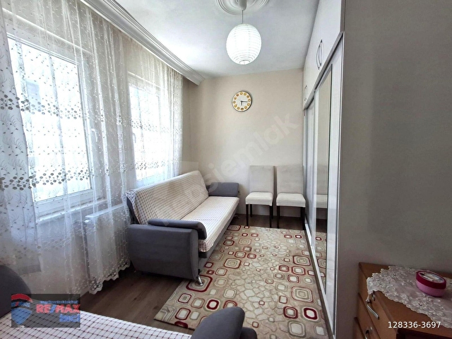 RE/MAX İNCİDEN KUVAYİ MİLLİYE MAHALLESİNDE SATILIK 4+2 MÜSTAKİL EV - Görsel 16