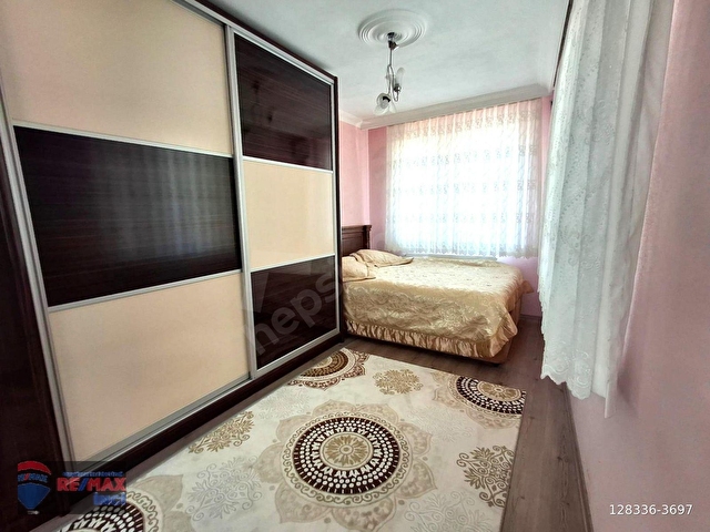 RE/MAX İNCİDEN KUVAYİ MİLLİYE MAHALLESİNDE SATILIK 4+2 MÜSTAKİL EV - Görsel 12