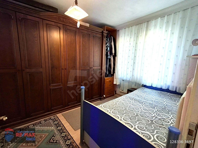 RE/MAX İNCİDEN KUVAYİ MİLLİYE MAHALLESİNDE SATILIK 4+2 MÜSTAKİL EV - Görsel 27