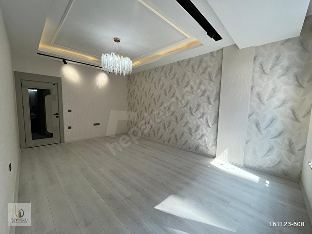 BEYKENTTE ŞAHANE DEKORASYONU İLE ÖN PLANDA OLAN 2+1 DAİRE - Görsel 21