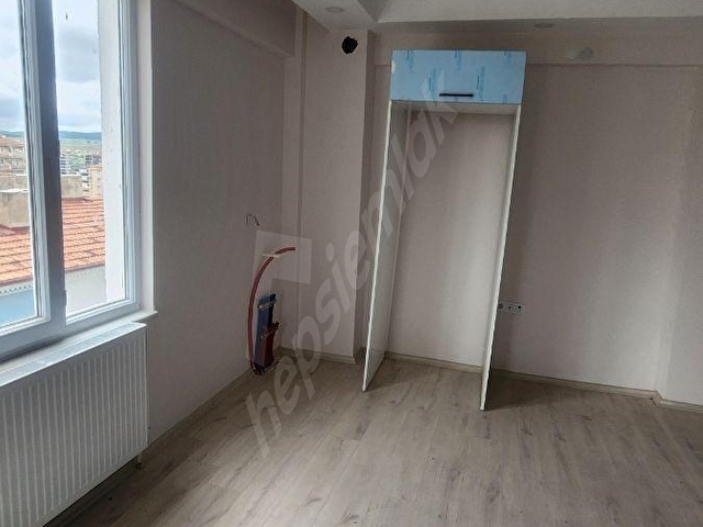 KONUT ER EMLAKTAN SORGUN MERKEZDE SATILIK 2+1 EŞYASIZ DAİRE - Görsel 22