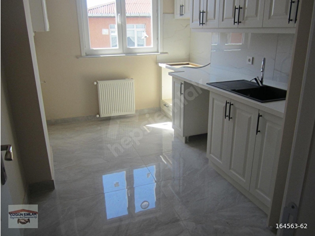ASANSÖRLÜ  SIFIR  TAŞINMAYA HAZIR  2+1  KİRALIK DAİRE - Görsel 13