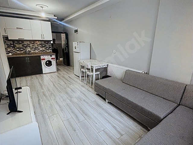 GÖRÜKLE MERKEZDE GENİŞ 2+1 TEMİZ EŞYALI KİRALIK DAİRE - Görsel 15