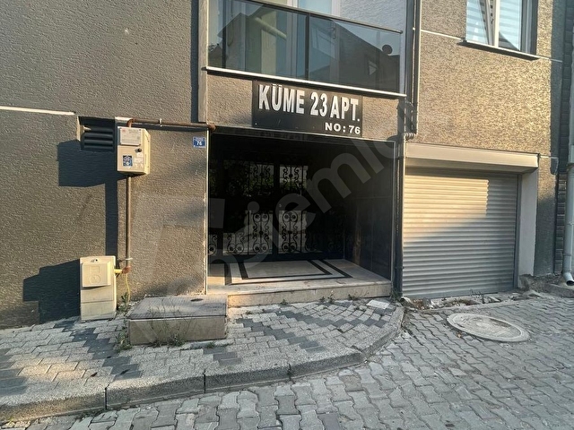 GÖRÜKLE MERKEZDE GENİŞ 2+1 TEMİZ EŞYALI KİRALIK DAİRE - Görsel 25