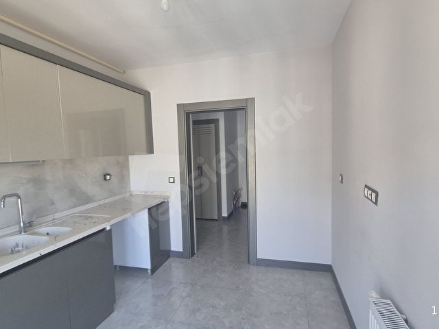ÖZYÜRÜK TOKİ DC-5 ETAP KAT 5 3+1 DAİRE KİRALIKTIR - Görsel 23