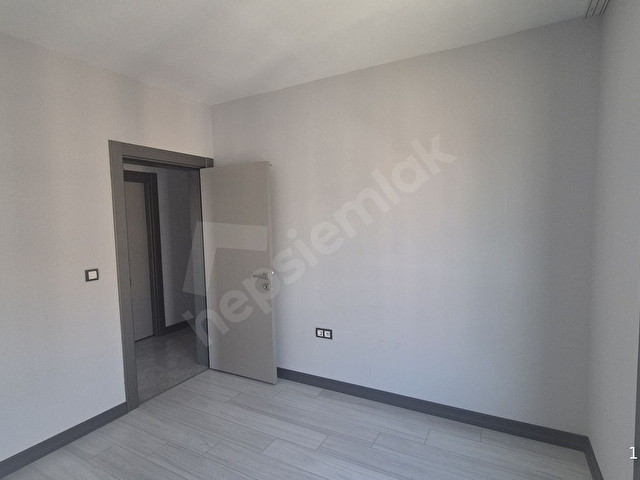 ÖZYÜRÜK TOKİ DC-5 ETAP KAT 5 3+1 DAİRE KİRALIKTIR - Görsel 18