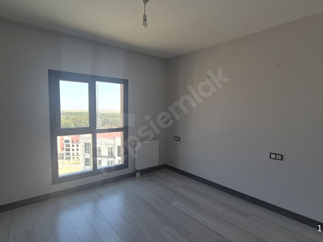 ÖZYÜRÜK TOKİ DC-5 ETAP KAT 5 3+1 DAİRE KİRALIKTIR - Görsel 17