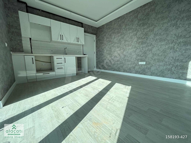 ALAÇATIDAN MERKEZİ KONUMDA KİRALIK 2+1 DÜZ GÜNEY CEPHE DAİRE - Görsel 5