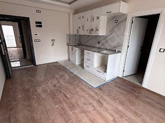 OSMANGAZİDE İSKANLI KAT MÜLKİYETLİ YATAY MİMARİ GENİŞ OTURUMLU CAZİP DAİRE - Görsel 3