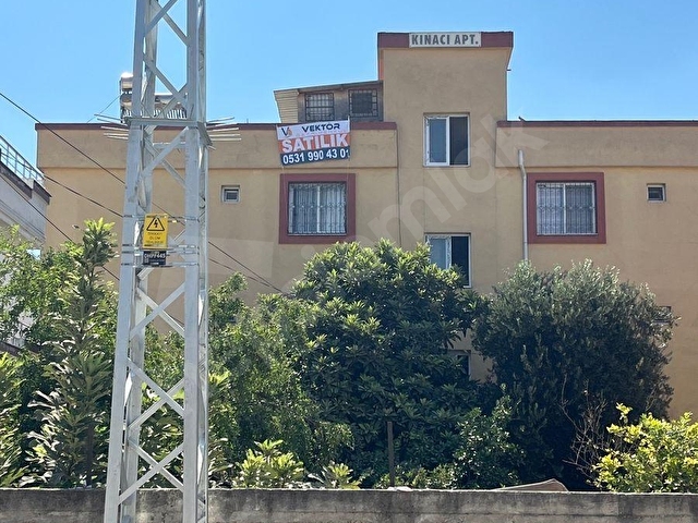 YÜREĞİR AKDENİZ MAHALLESİ AZ KATLI MASRAFRIZ 2+1 SATILIK DAİRE - Görsel 17