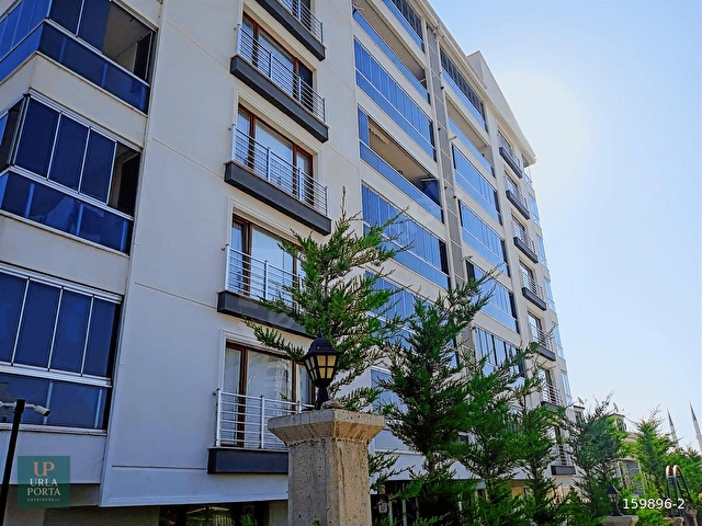 Bağlıca da Satılık arakat 3+1 daire
