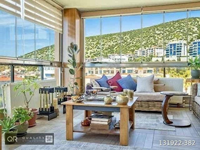 Kuşadası Trend Royal 1de Deniz Manzaralı Eşyalı Satılık Daire - Görsel 9