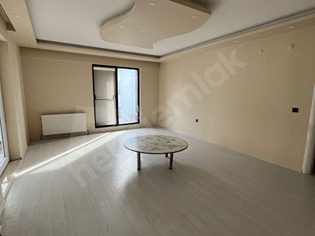 SE&AS EXCLUSIVE: NEZİH SEMTTE 6+1 LÜKS BAHÇELİ VİLLA! - Görsel 15
