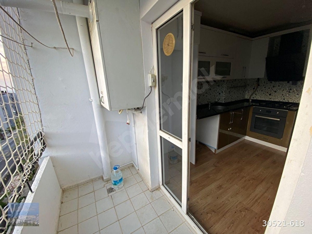 Narlıdere’de  doğal gazlı çok bakımlı otobüs ve dolmuşu önünden geçtiği kiralık daire - Görsel 20
