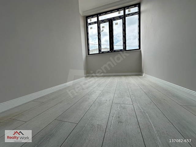 PRESTİJLİ KONUMDA ATATÜRK CADDESİNDE CEPHE 2+1 SATILIK ARA KAT DAİRE - Görsel 14