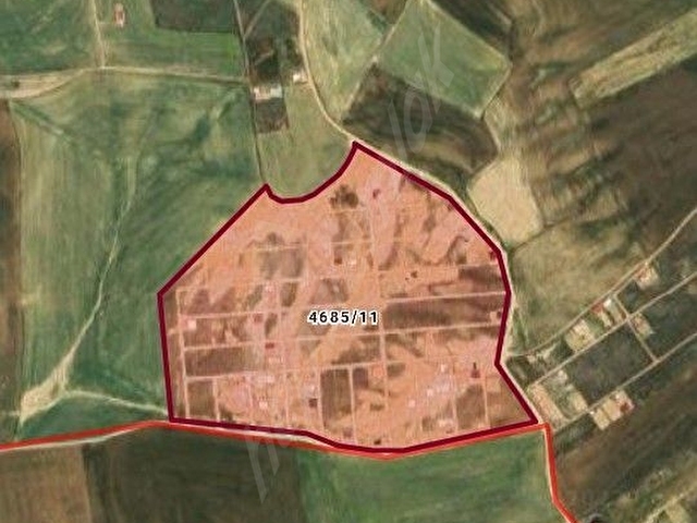 AKYURT YILDIRIMDA 250 M2 Hobi Bahçesi  merkeze 3 km imar dibi manzaralı - Görsel 3