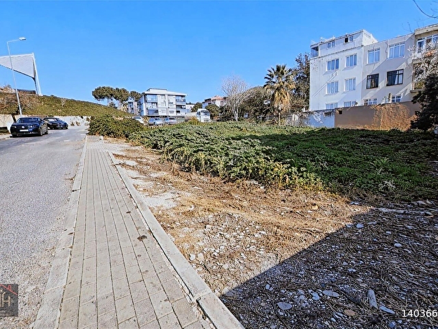 SATILIK ARSA ALİAĞA KÜLTÜR MAHALLESİ MİMAR SİNAN CADDESİ