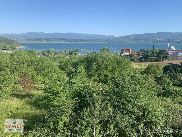 REMAX DESİGN SERDİVAN ESENTEPE GÖL MANZARALI VİLLA İMARLI ARSA - Görsel 22