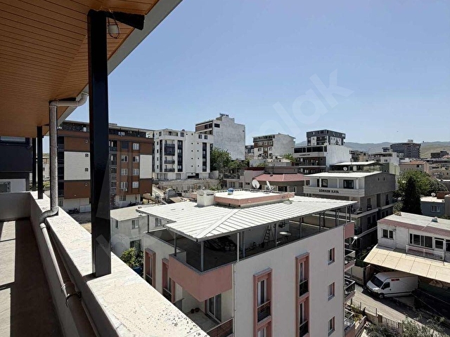 Menemende Satılık Dubleks Daire 4+1 Devlet Hastanesi Yakını - Görsel 7