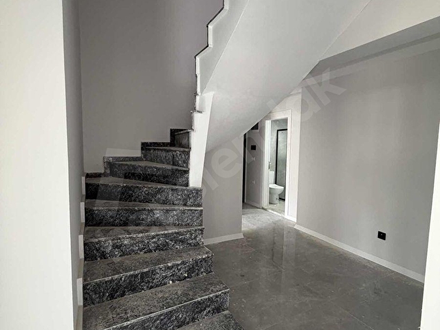 Menemende Satılık Dubleks Daire 4+1 Devlet Hastanesi Yakını - Görsel 22