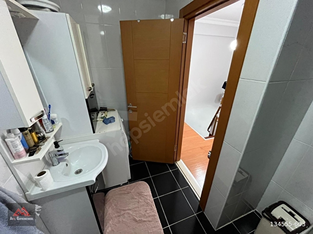 Asilden Tek Yetkili Küçükyalıda Genç Binada 3+1 Net 120 m2 - Görsel 11