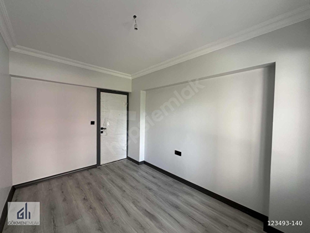 HASTANE YAKINI SİTE İÇERİSİNDE FERAH VE KULLANIŞLI YÜKSEK GİRİŞ - Görsel 18