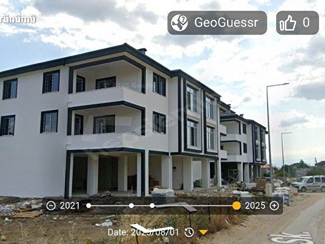 SATILIK BODRUM + 3 KAT İMARLI TİCARİ ARSA - Görsel 2