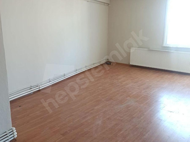 ELMAS EMLAKTAN GÜLTEPE ÇİFT BALKONLU KİRALIK DAİRE - Görsel 24