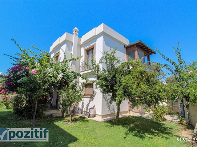 Bodrum Akyarlar Da Satilik Denize Sifir Genis Villa 51524 3697 Hurriyet Emlak