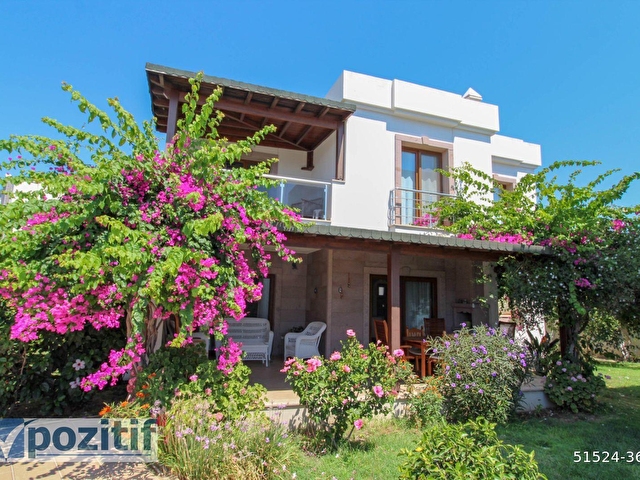 Bodrum Akyarlar Da Satilik Denize Sifir Genis Villa 51524 3697 Hurriyet Emlak