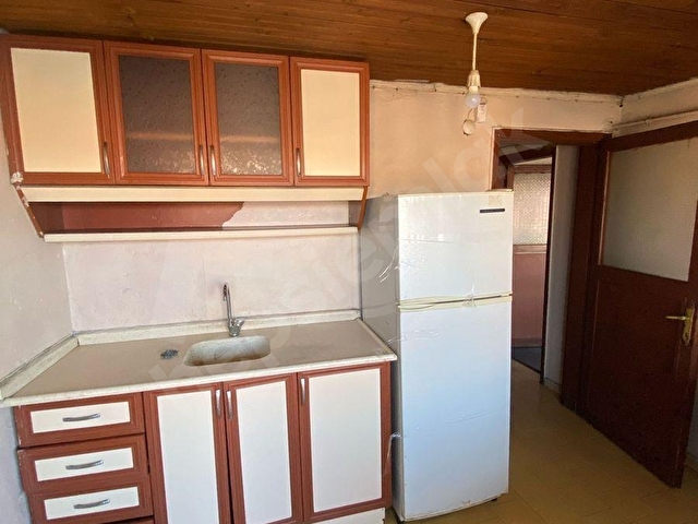 FATİH MAH.MERKEZİ KONUMDA 2+1 80M2 KİRALIK 4.KAT DOĞALGAZ SOBALI - Görsel 4