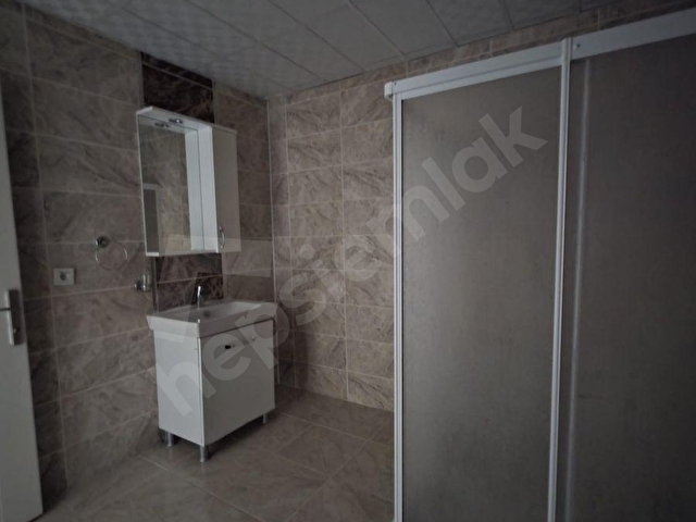 HASTANE YAKINI EZCANE ŞOK MARKET ÜSTÜ KİRALIK 2+1 DAİRE - Görsel 17