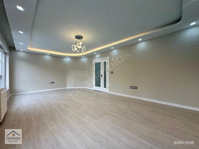 ÇANKAYA GAYRİMENKULDEN SİNAN CADDESİ YANI ORTA KATTA KOMPLE ÖN CEPHE ULTRA LÜX 3+1 MANTOLAMALI GÜNEY - Görsel 30