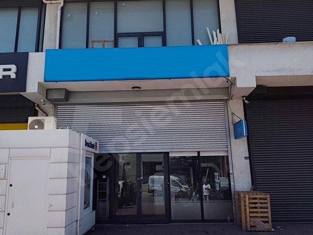 ATLASTAN BEYLİKDÜZÜ OSB BOSB ANA CADDE ÜZERİ SATILIK DÜKKAN