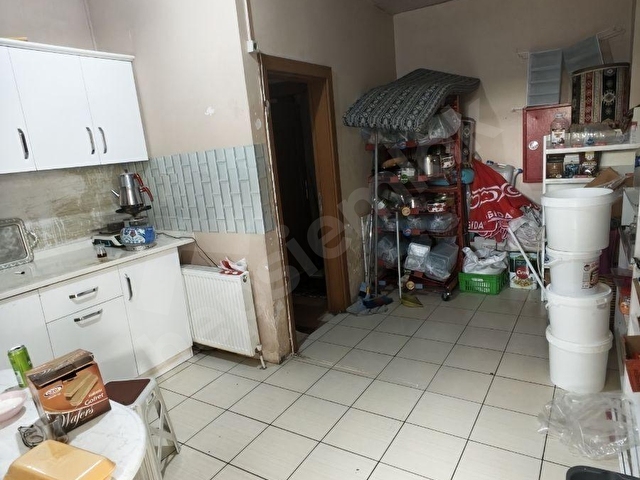 FETİH CADDESİNDE DEVREN SATILIK MARKET ŞARKÜTERİ - Görsel 16
