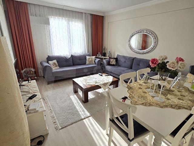 SATILIK ESKİCAMİDE 2+1 90 M2 KOMBİLİ BALKONLU DAİRE - Görsel 2