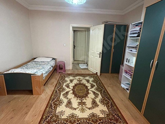 ACİL İHTİYAÇTAN  METRO METROBÜSE 3DK DAİRE OLDUKÇA GENİŞ KULLANIŞLI YENİ BİNADA - Görsel 8